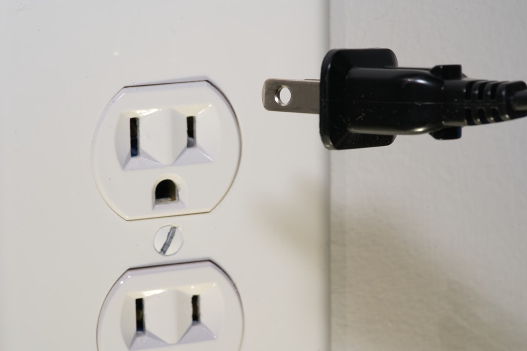 smart plug electrical outlet