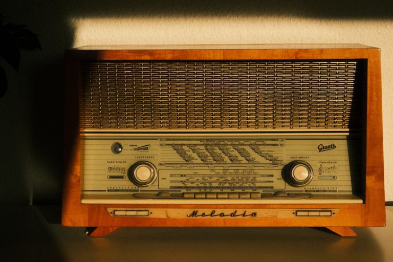 types of radio to listen at home
