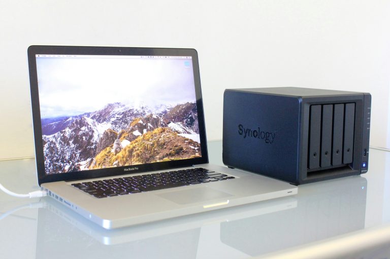 NAS vs Cloud Storage: Which Backup Solution is Best for You?